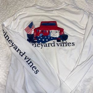 Vineyard vines limited edition Men’s tailgate tee